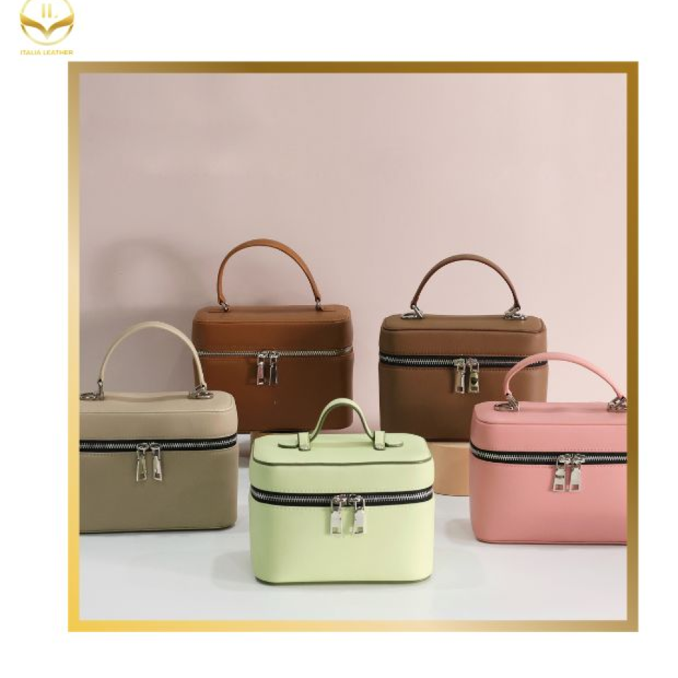 VANITY CASE